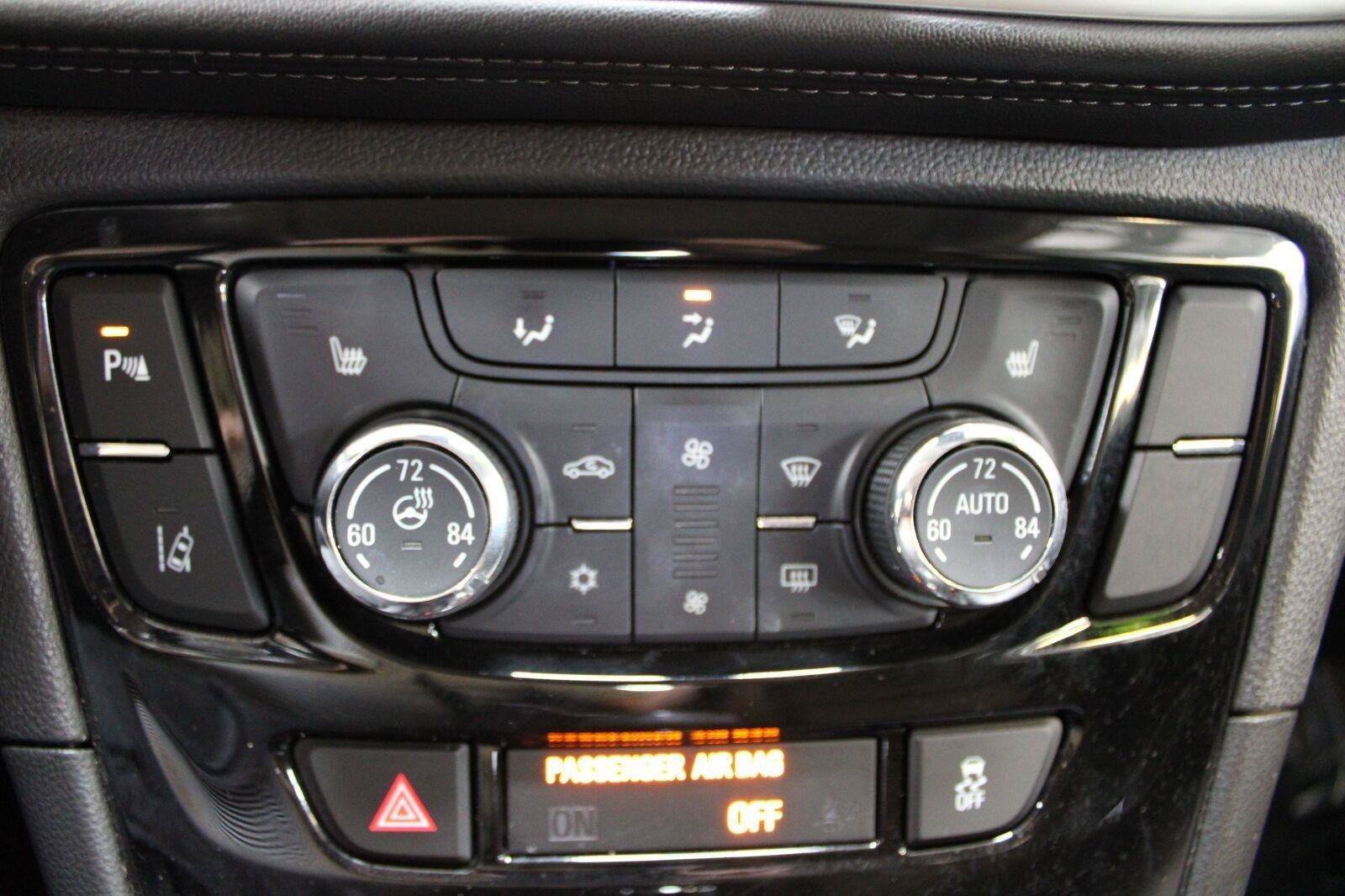 Used 2019 Buick Encore Essence w/ Safety Package II FWD image 23