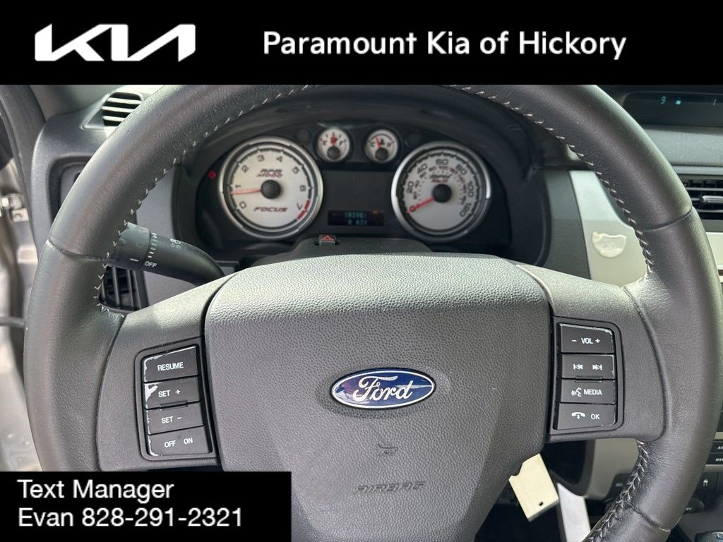Used 2011 Ford Focus SE w/ 201A Rapid Spec Order Code FWD image 24