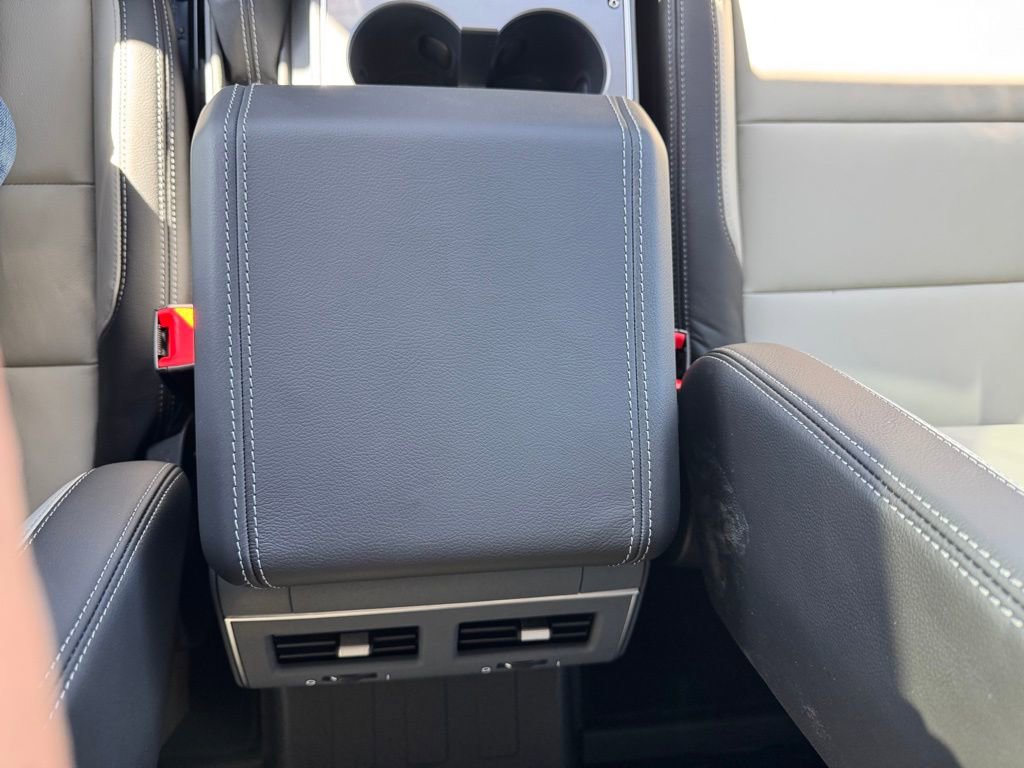 New 2025 INEOS Grenadier AWD/4WD image 15