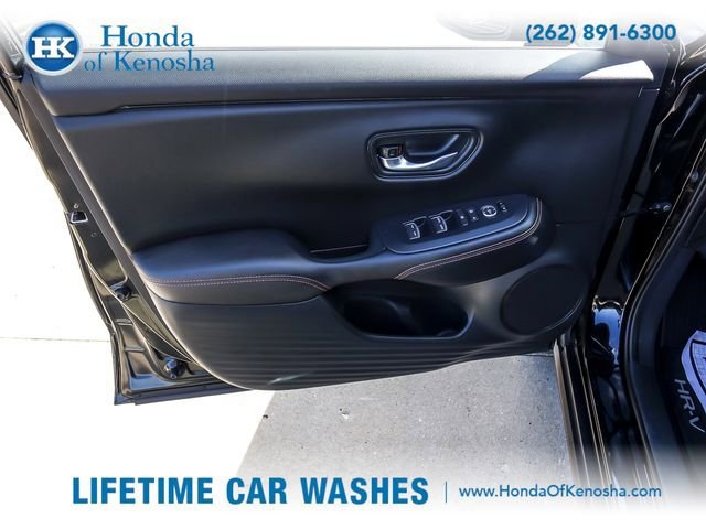 Certified 2025 Honda HR-V Sport image 18