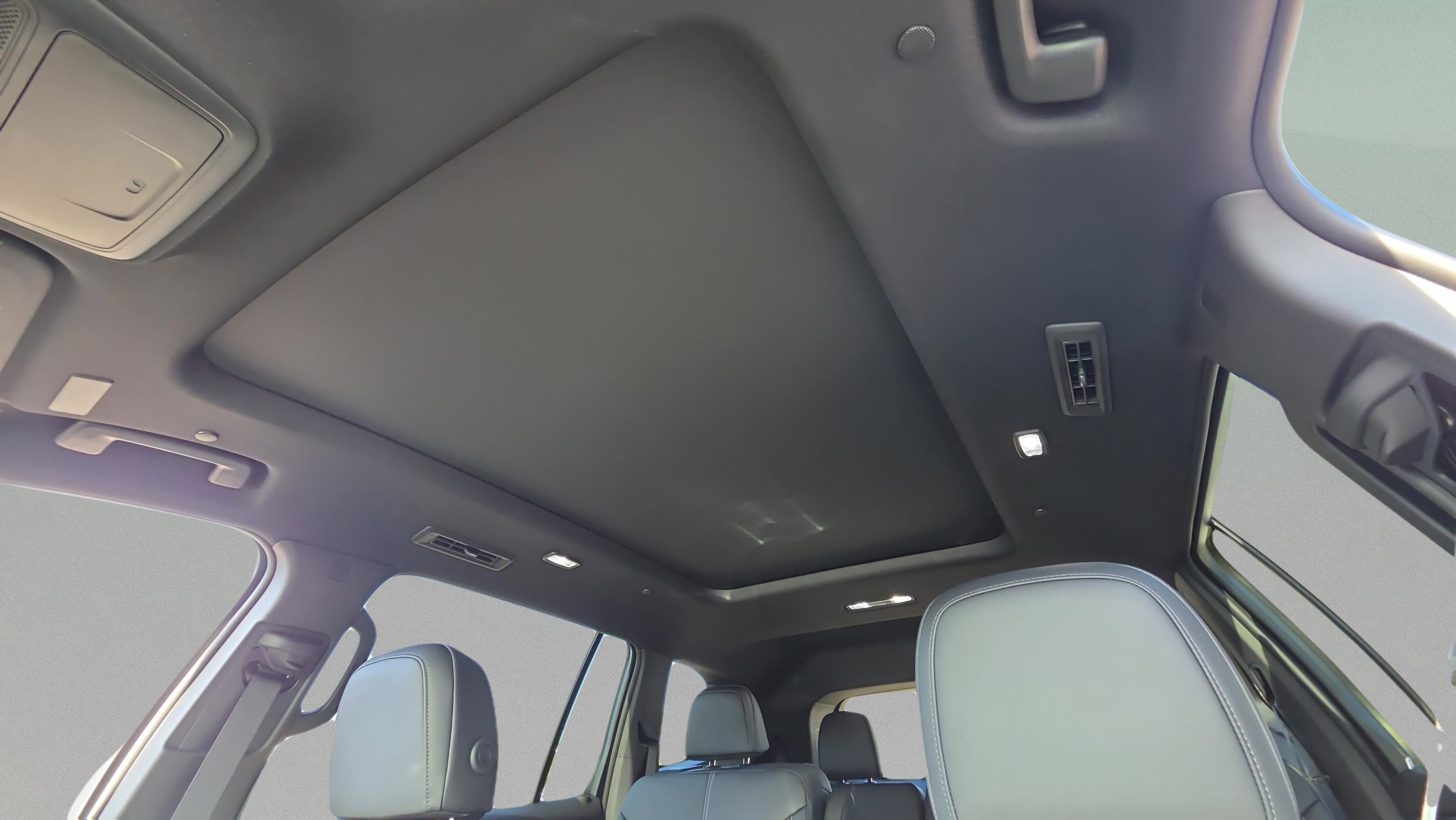 New 2026 GMC Acadia Elevation w/ Elevation Premium Package FWD image 16