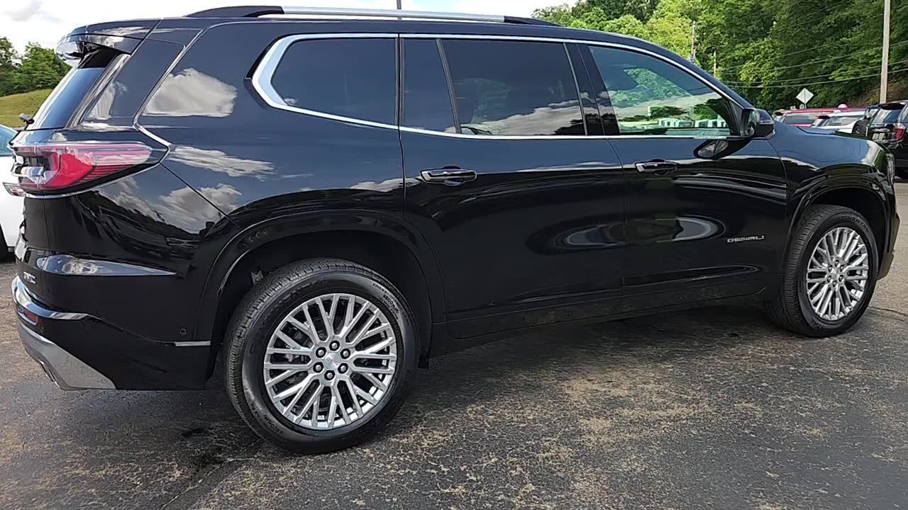 Used 2026 GMC Acadia Denali w/ Super Cruise Package AWD/4WD image 9