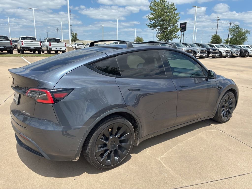 Used 2021 Tesla Model Y Long Range AWD/4WD image 4