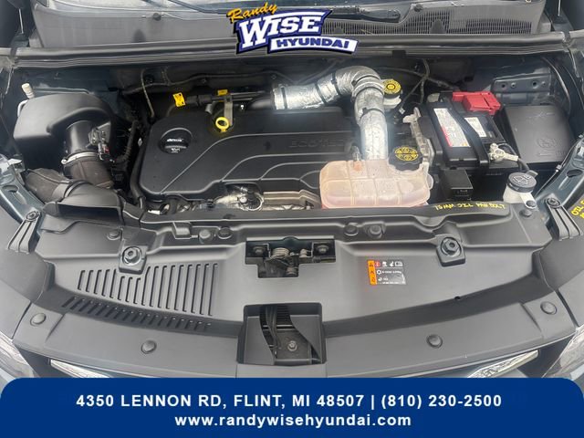 Used 2022 Chevrolet Trax LT w/ LT Convenience Package AWD/4WD image 20