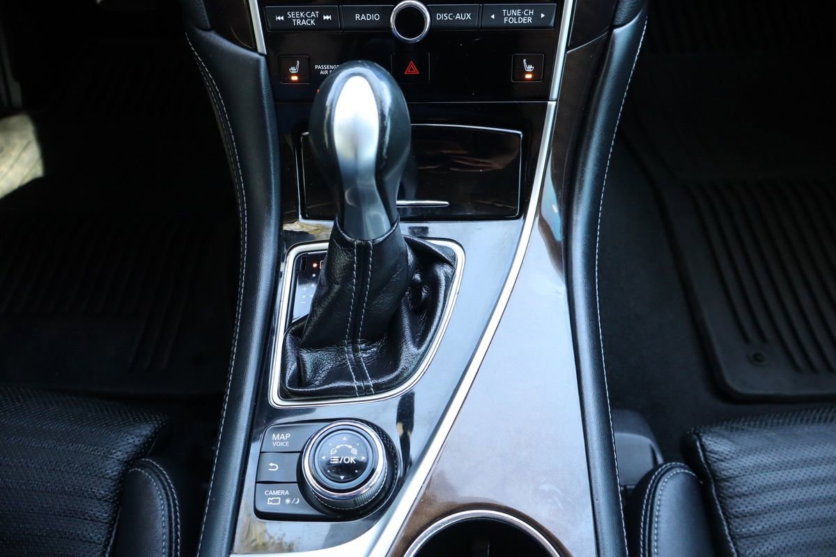 Used 2014 INFINITI Q50 Sport w/ Deluxe Technology Package image 37