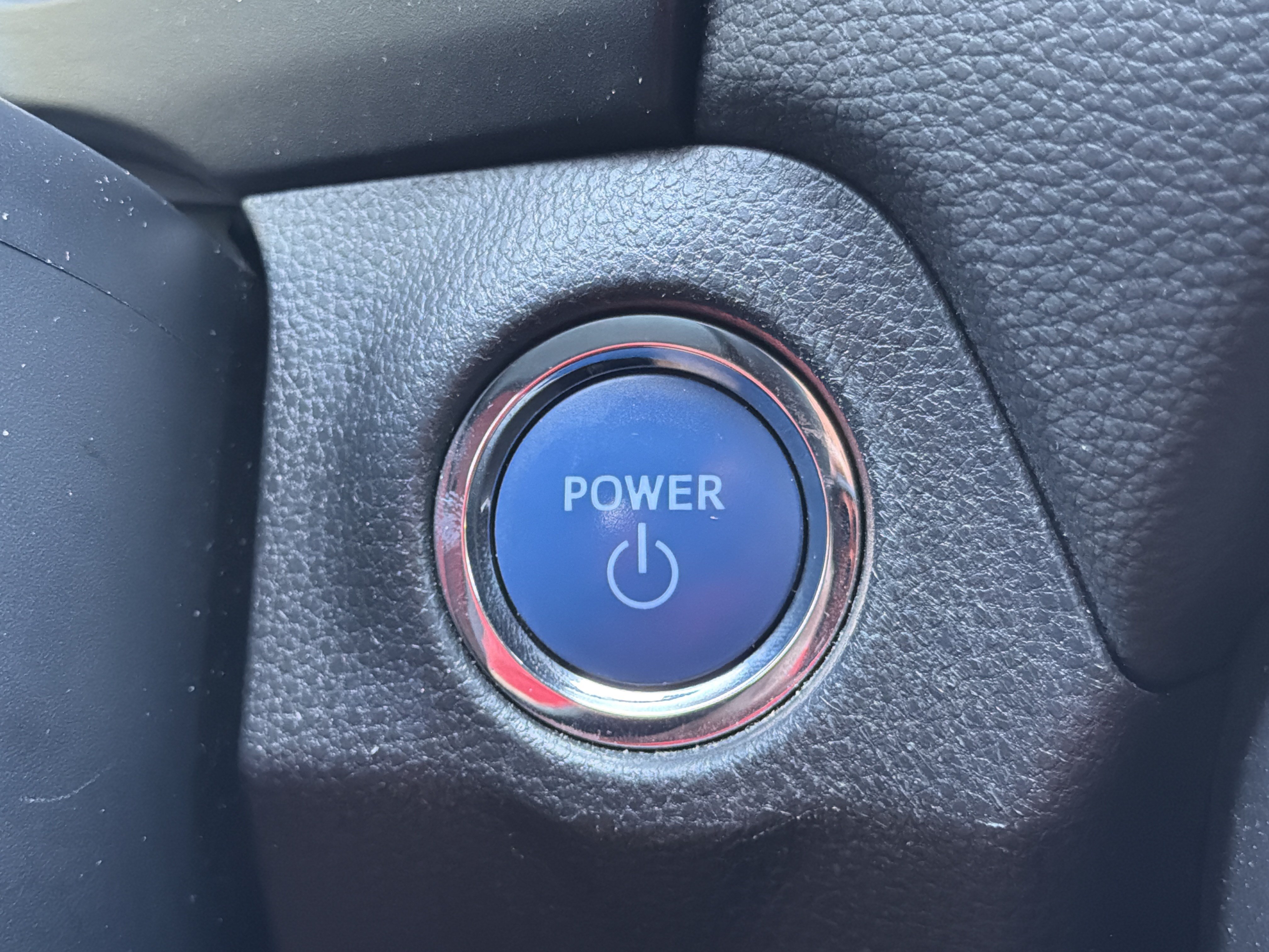 Used 2020 Toyota RAV4 XSE w/ XSE Grade Weather Package AWD/4WD image 9