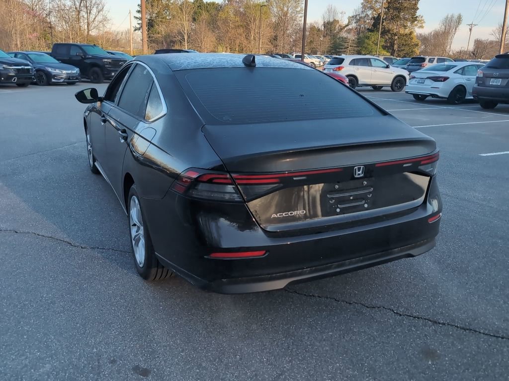 Used 2025 Honda Accord LX image 5