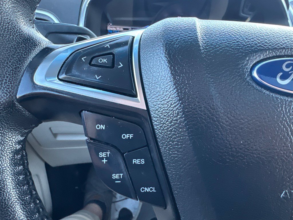 Certified 2017 Ford Edge Titanium w/ Equipment Group 301A FWD image 19