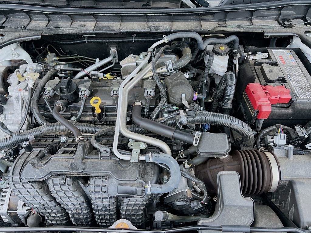 Used 2025 Nissan Altima 2.5 SV FWD image 29