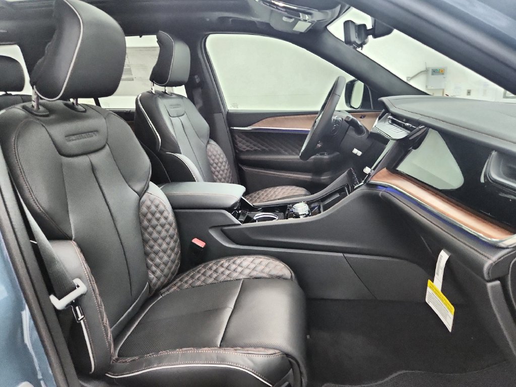 New 2027 Jeep Grand Cherokee Summit AWD/4WD image 34