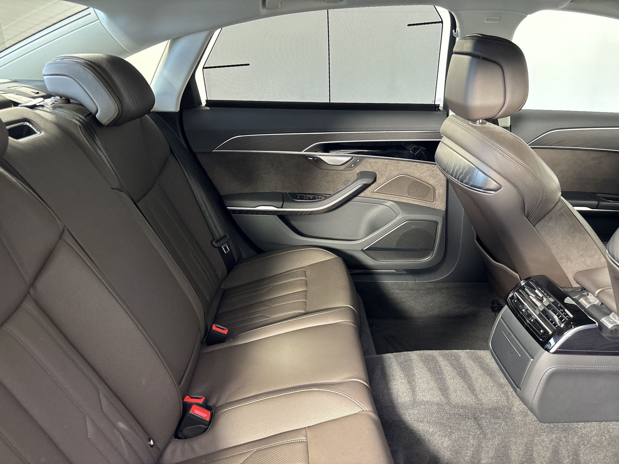 Used 2019 Audi A8 L 3.0T w/ Executive Package AWD/4WD image 31
