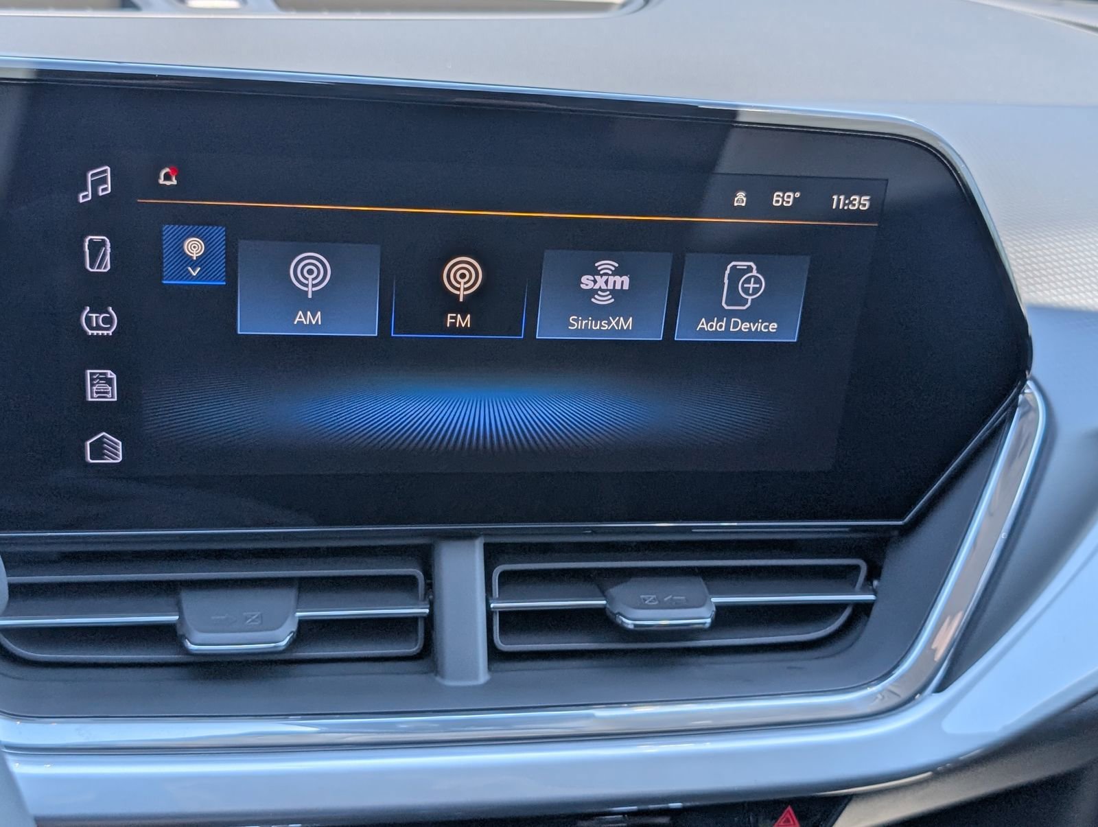 New 2026 Chevrolet Trax LT w/ Driver Confidence Package FWD image 13