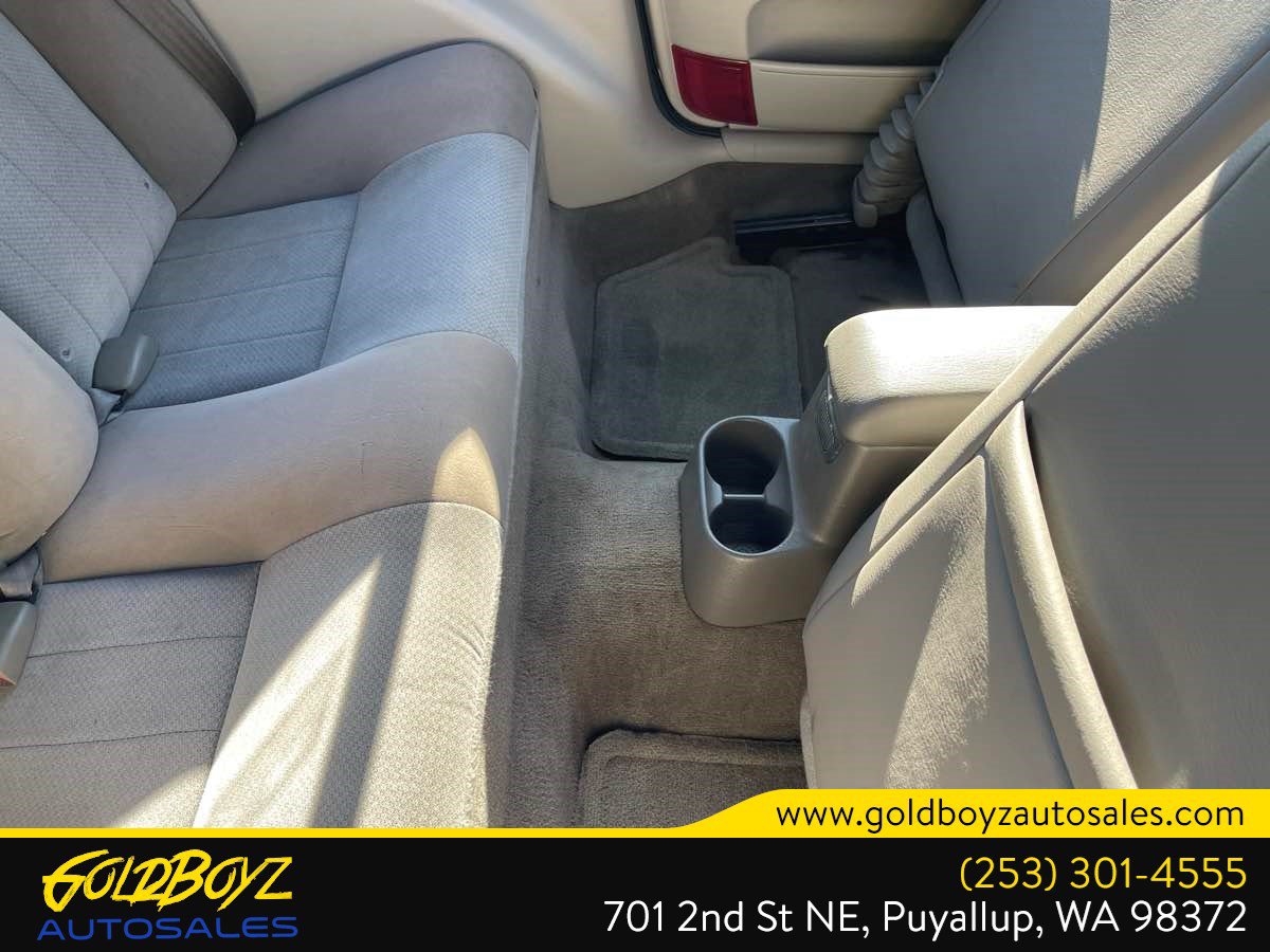 Used 2005 Chrysler Sebring Convertible FWD image 25