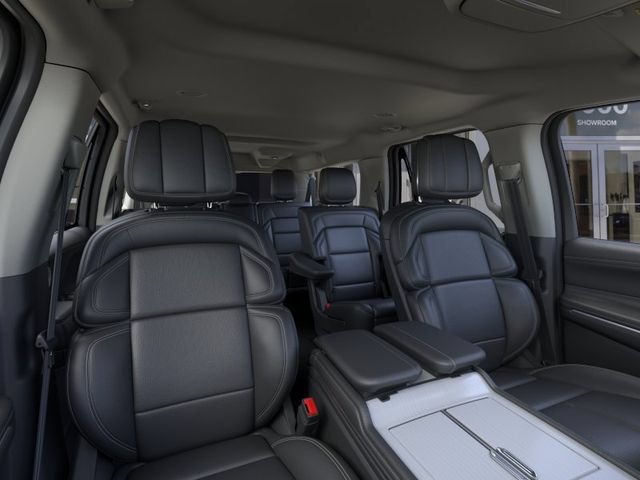 New 2026 Lincoln Navigator L Premier AWD/4WD image 10