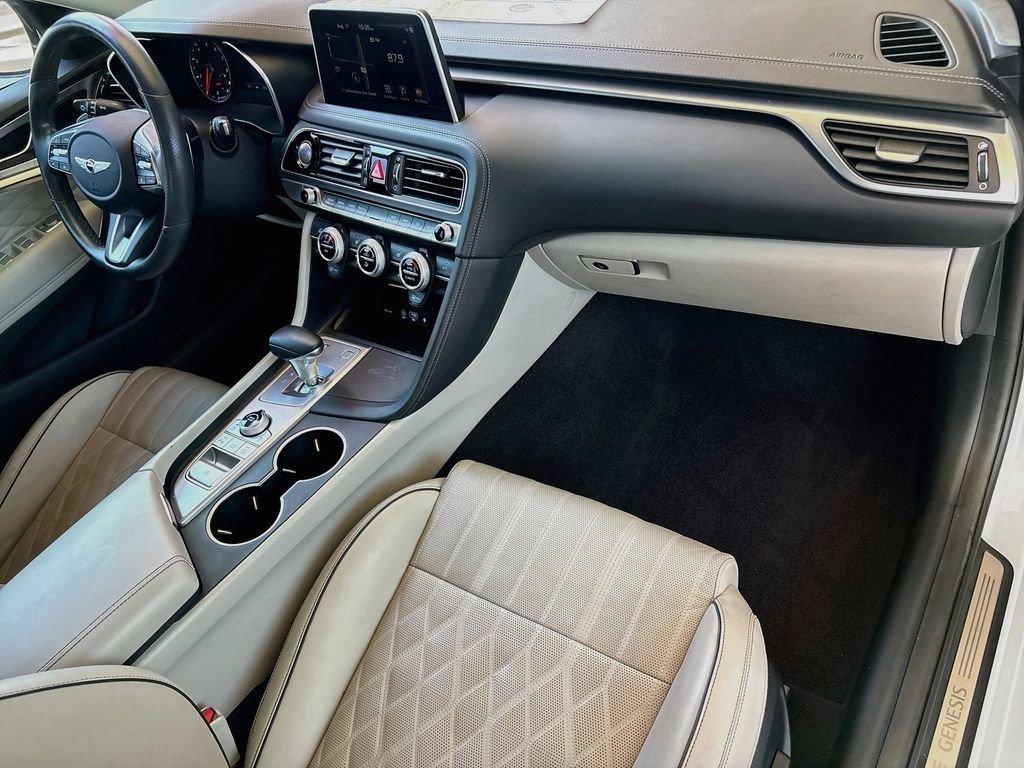 Used 2019 Genesis G70 2.0T Advanced w/ Prestige Package AWD/4WD image 17