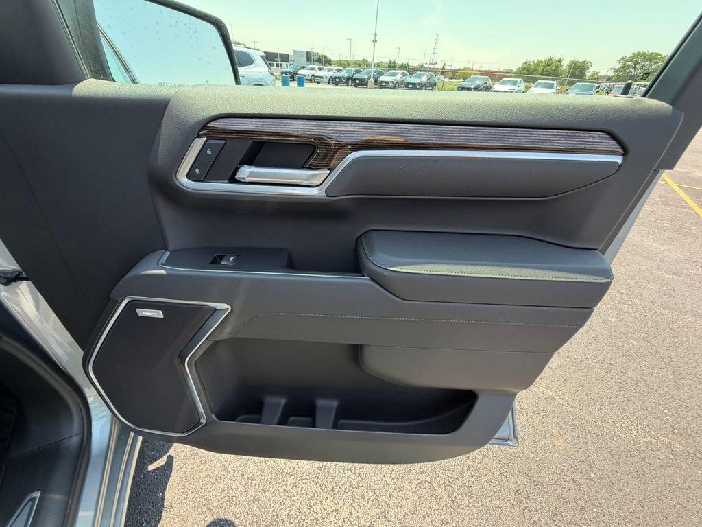 New 2026 GMC Sierra 1500 Elevation w/ Preferred Package AWD/4WD image 18