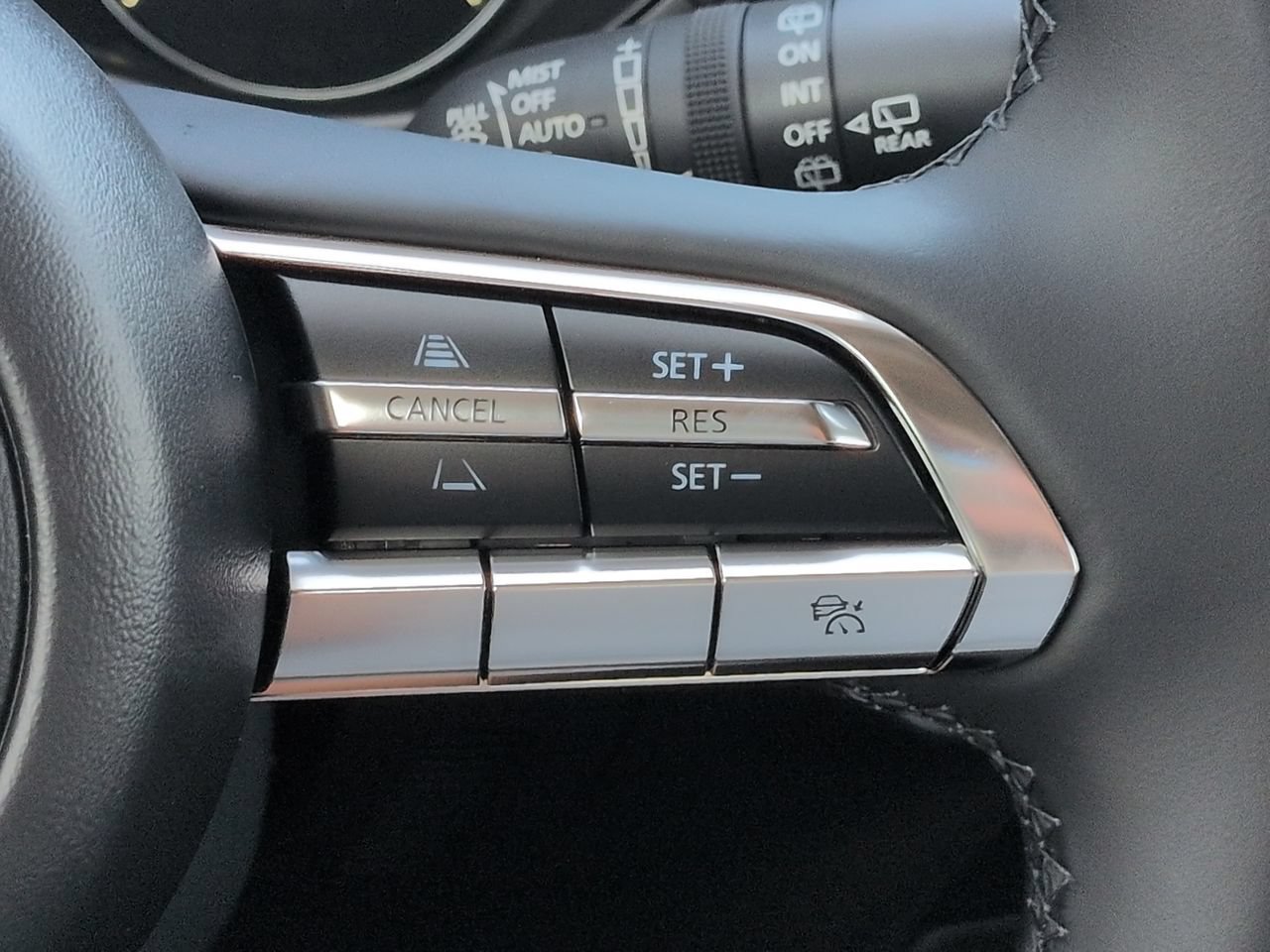New 2026 MAZDA CX-50 AWD 2.5 Hybrid w/ Premium Pkg image 24
