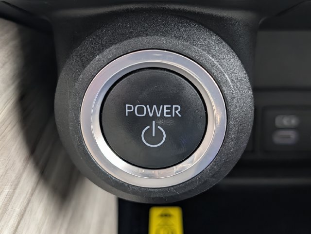 Used 2023 Toyota Venza Limited AWD/4WD image 18