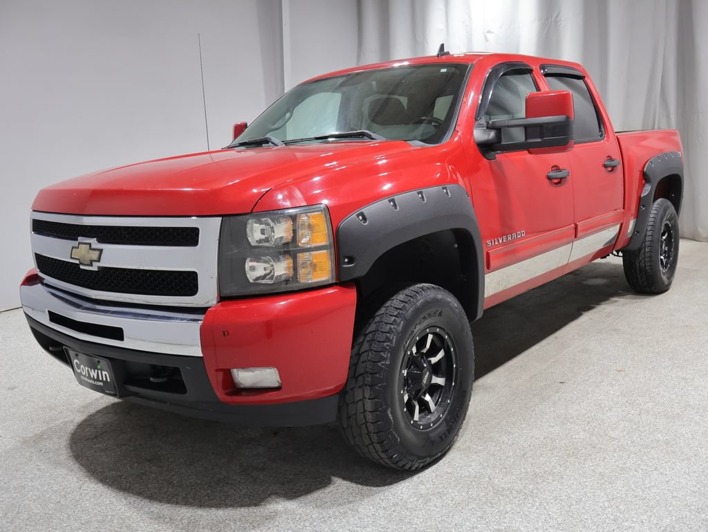 Used 2011 Chevrolet Silverado 1500 LT w/ All-Star Edition AWD/4WD image 6