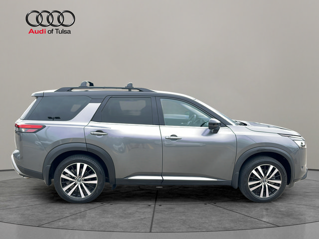 Used 2023 Nissan Pathfinder Platinum w/ Cargo Package AWD/4WD image 8