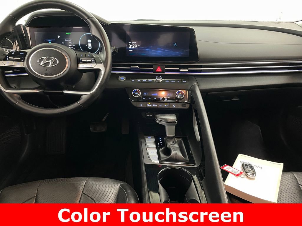Used 2023 Hyundai Elantra Limited w/ Preferred Accessory Package FWD image 2