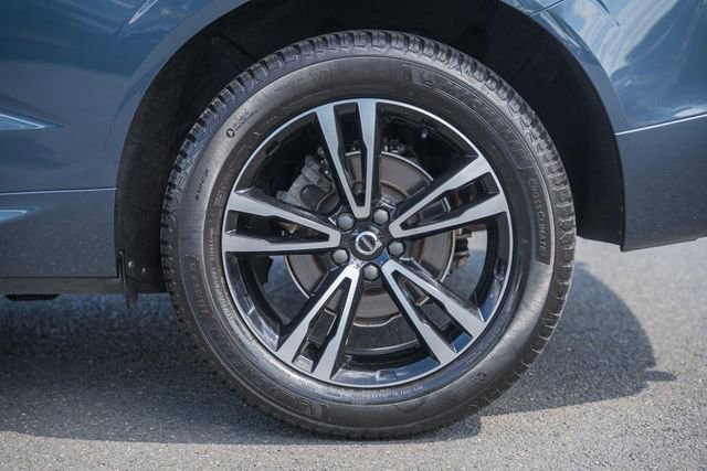 Used 2021 Volvo XC60 T5 Momentum w/ Advanced Package AWD/4WD image 19