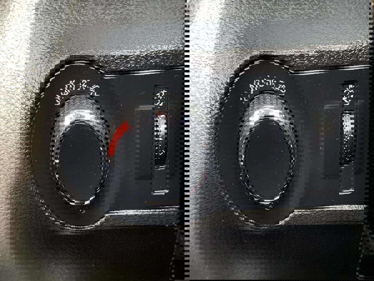 Used 2011 Chevrolet Camaro SS w/ RS Package image 14