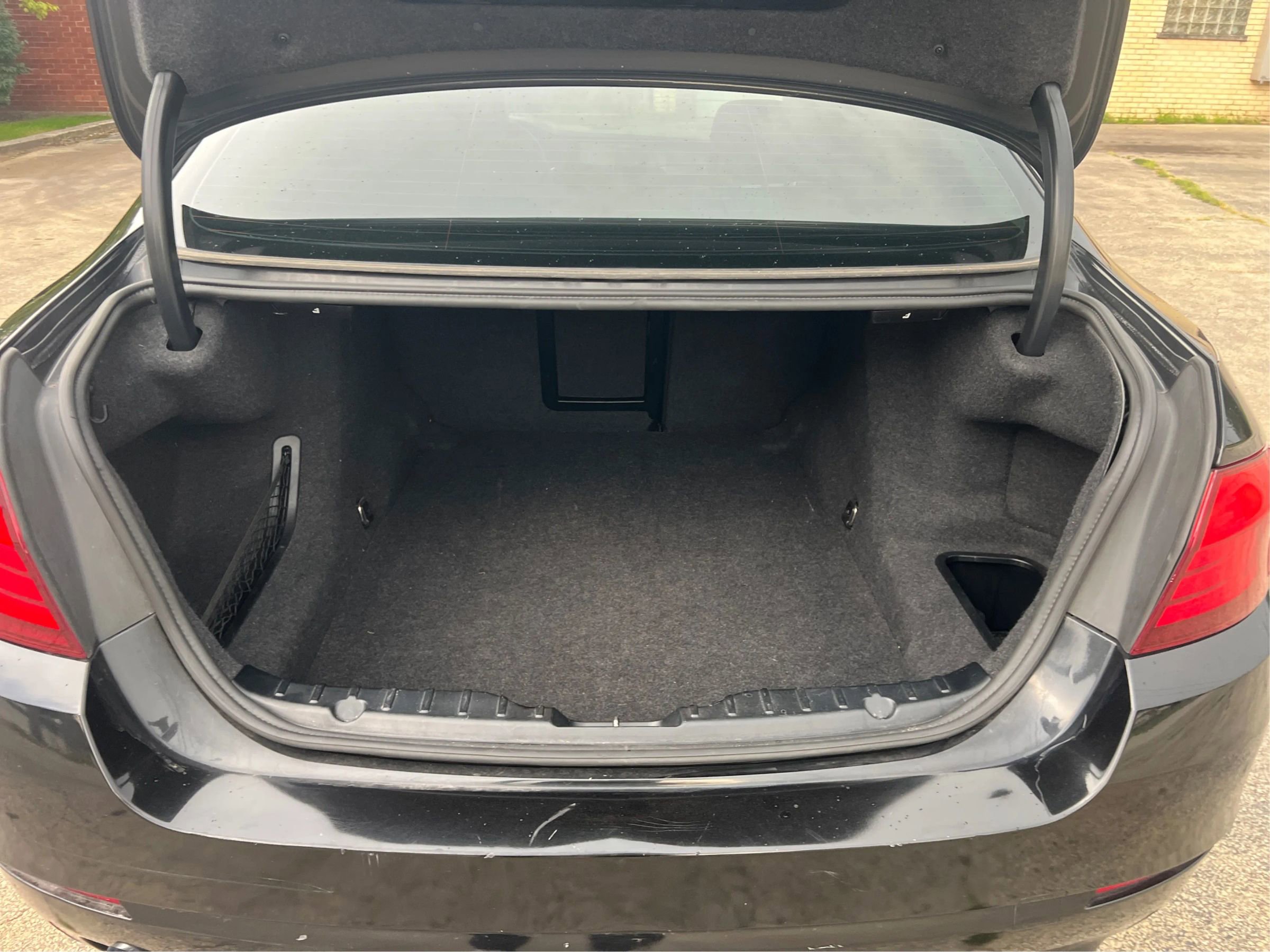 Used 2013 BMW 528i xDrive Sedan image 15