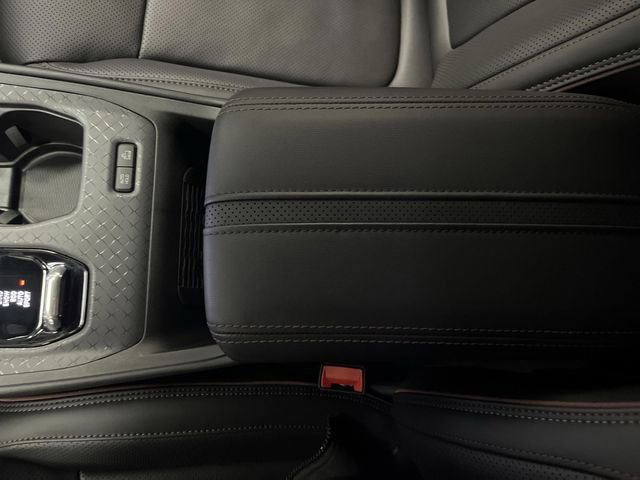 Used 2024 Jeep Wagoneer Launch Edition image 22