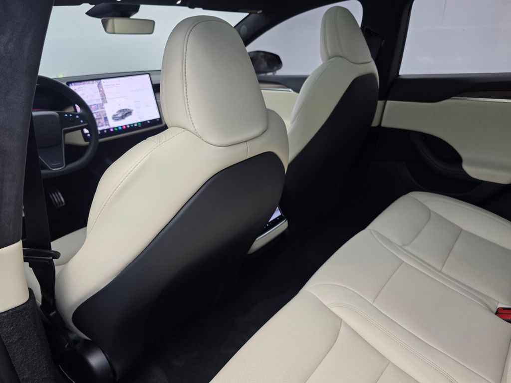 Used 2024 Tesla Model S AWD/4WD image 16