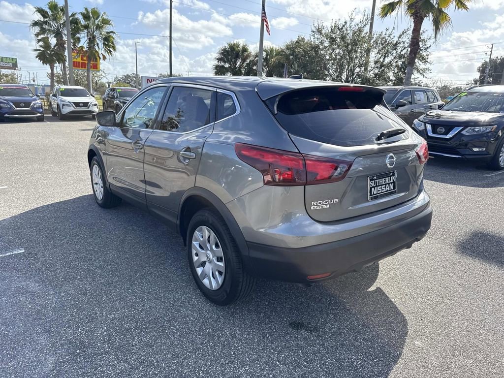 Certified 2018 Nissan Rogue Sport S image 6
