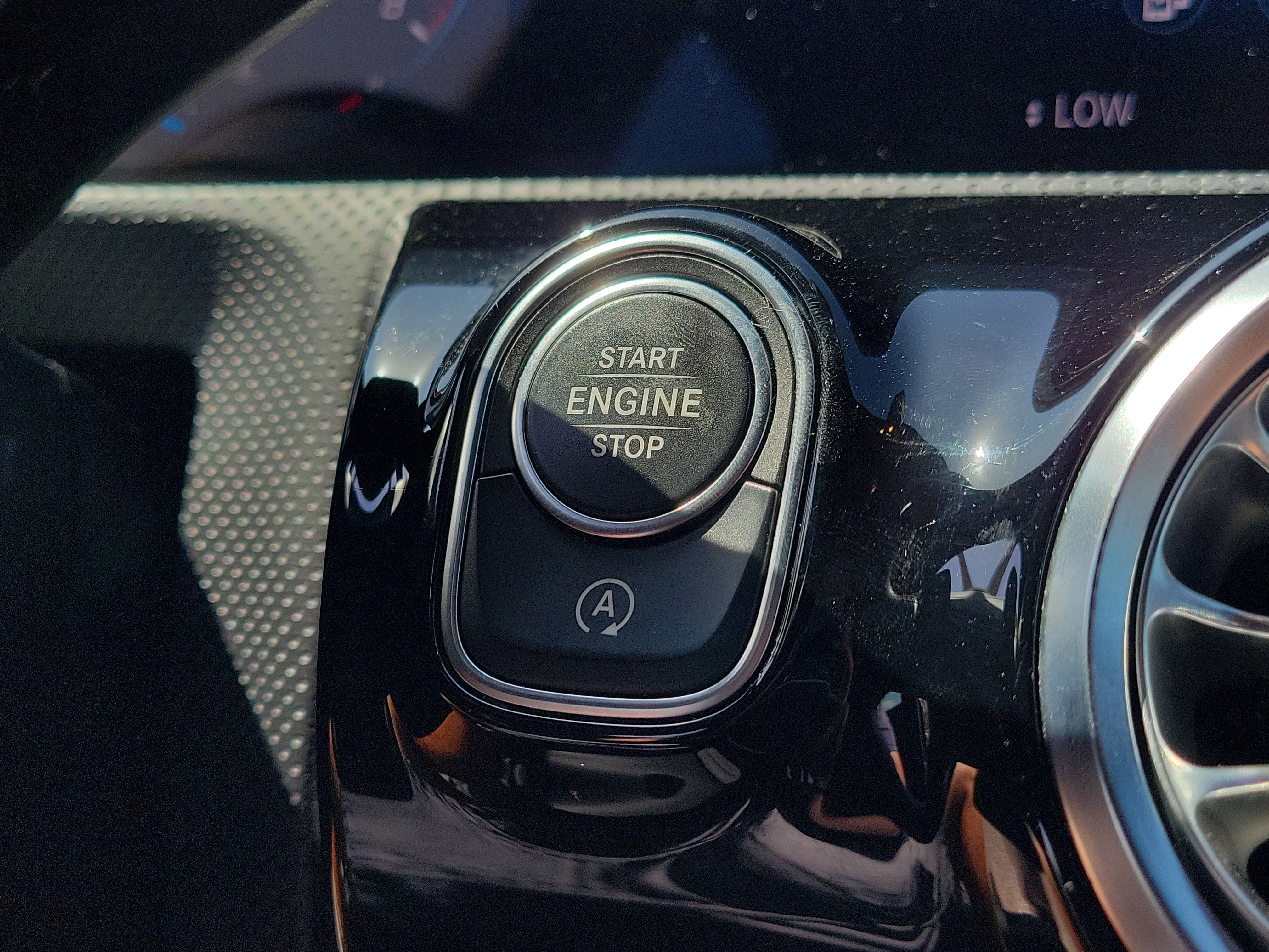 Certified 2022 Mercedes-Benz A 220 image 24