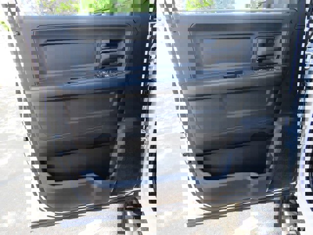 New 2023 RAM 5500 Tradesman w/ Chrome Appearance Group image 39