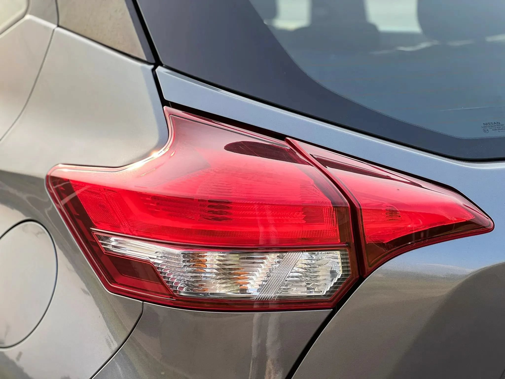 Used 2020 Nissan Kicks S FWD image 11