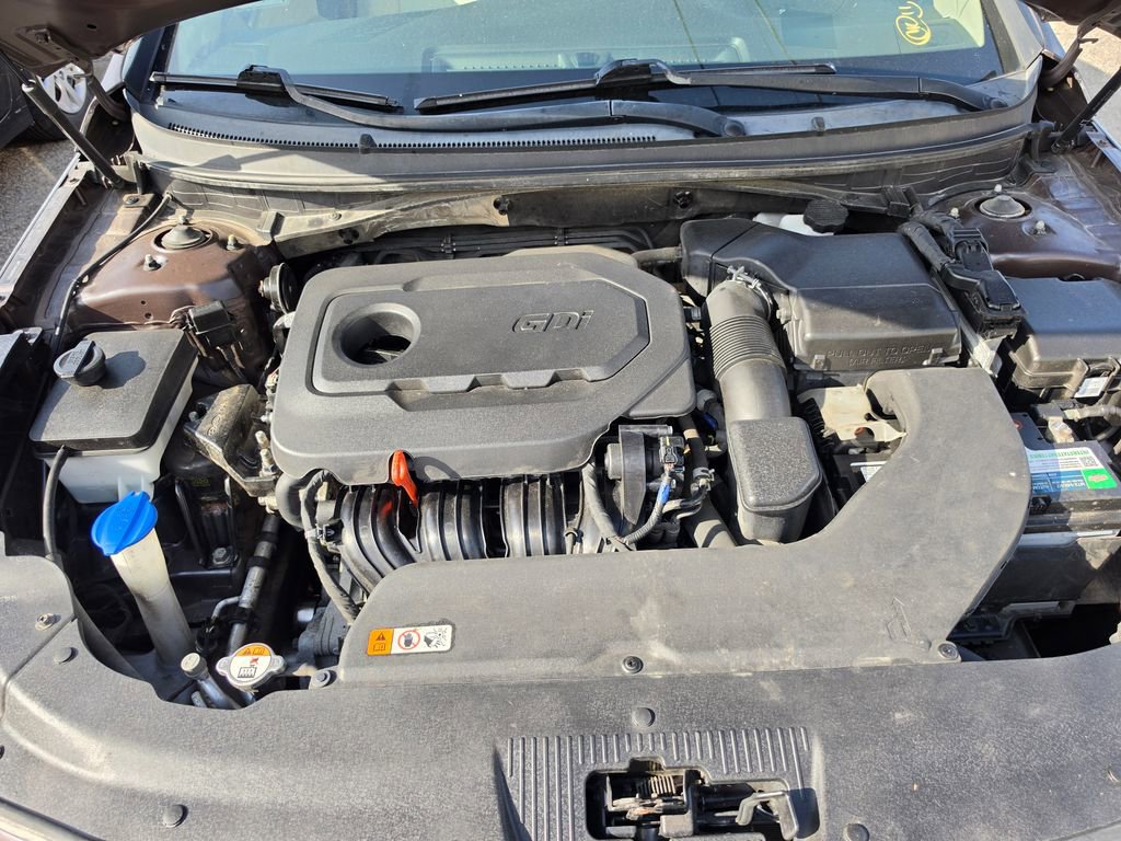 Used 2017 Hyundai Sonata SE FWD image 9