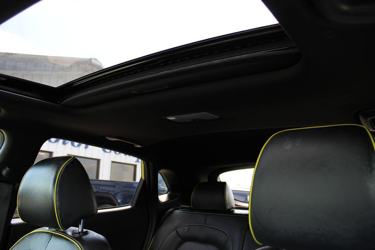 Used 2020 Hyundai Kona Ultimate image 14