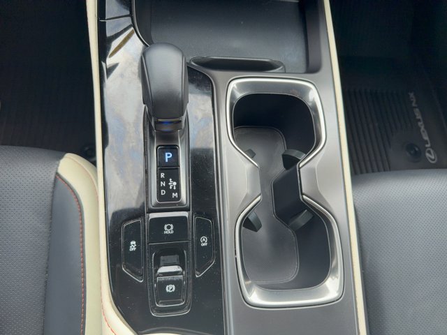 Used 2024 Lexus NX 250 FWD w/ Towing Package (2000 Lbs) image 23