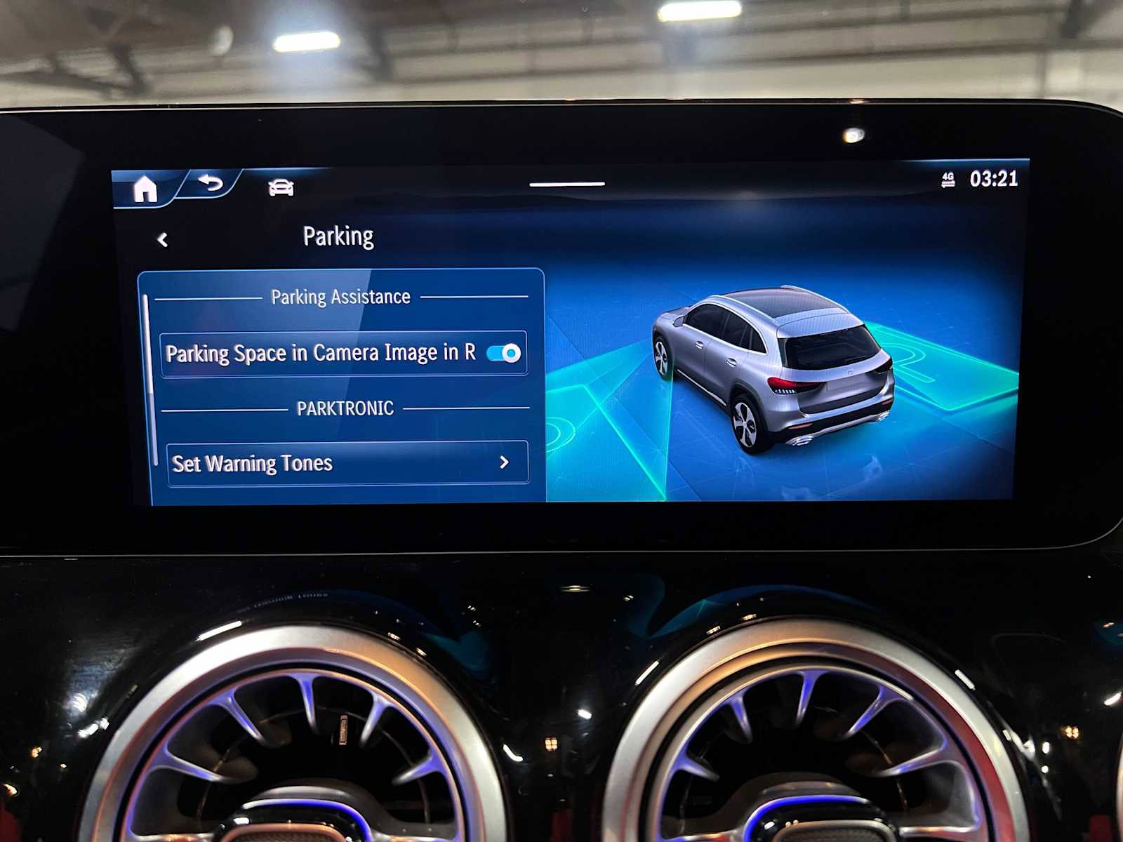 Certified 2025 Mercedes-Benz GLA 250 4MATIC image 31