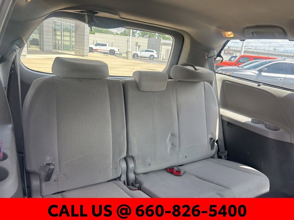 Used 2020 Toyota Sienna LE FWD image 6
