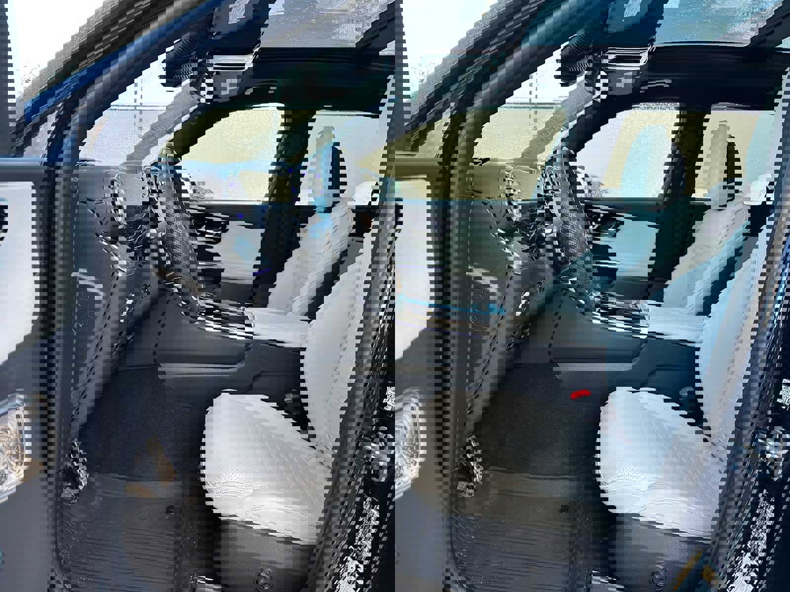 Used 2023 Mercedes-Benz GLC 300 4MATIC image 20