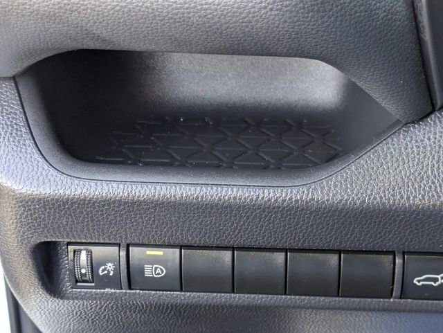 Used 2024 Toyota RAV4 XLE image 23