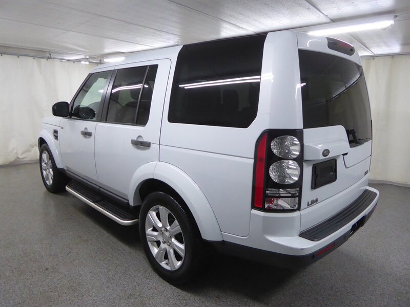 Used 2015 Land Rover LR4 HSE AWD/4WD image 4