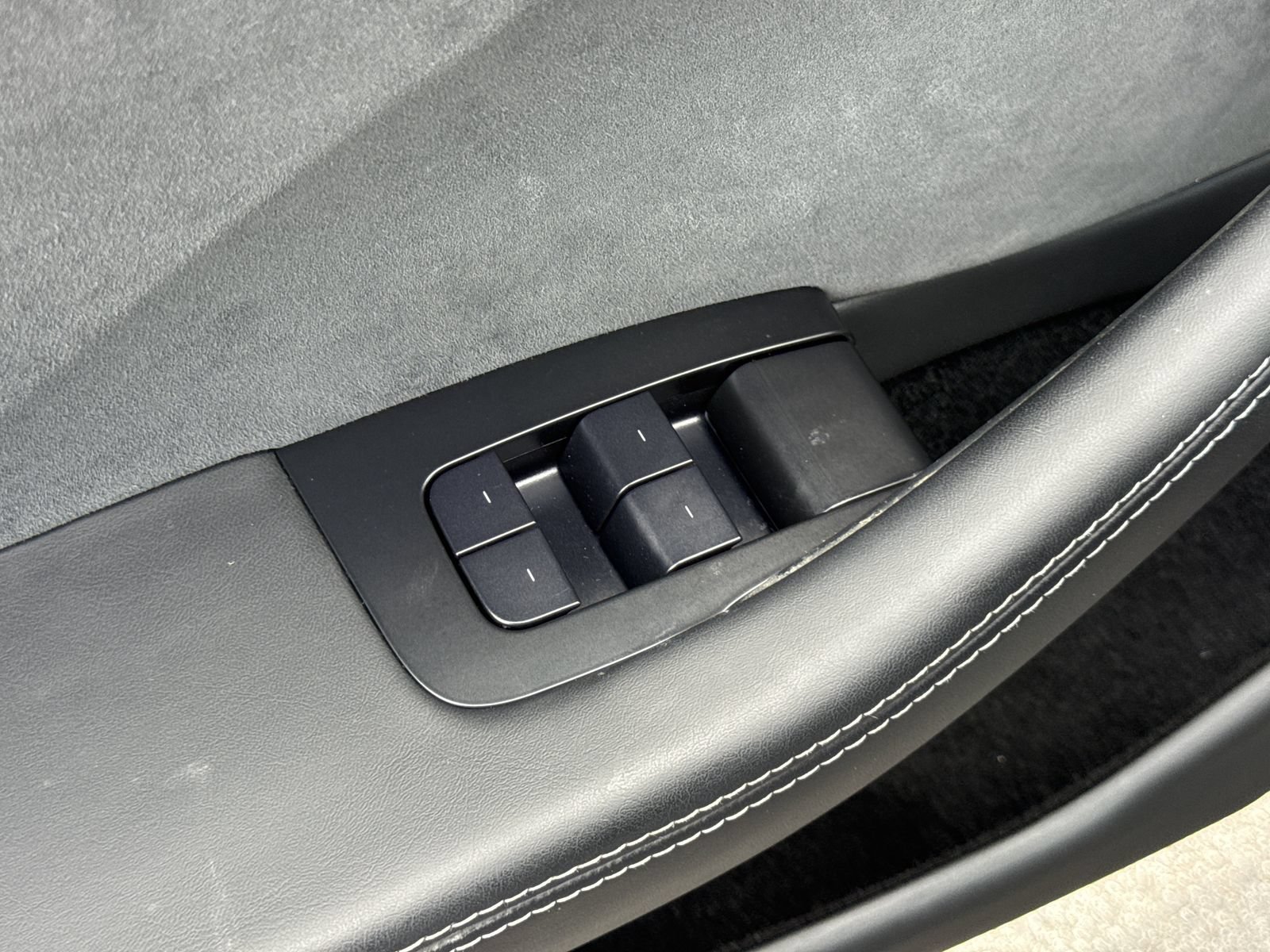 Used 2024 Tesla Model 3 Long Range AWD/4WD image 24