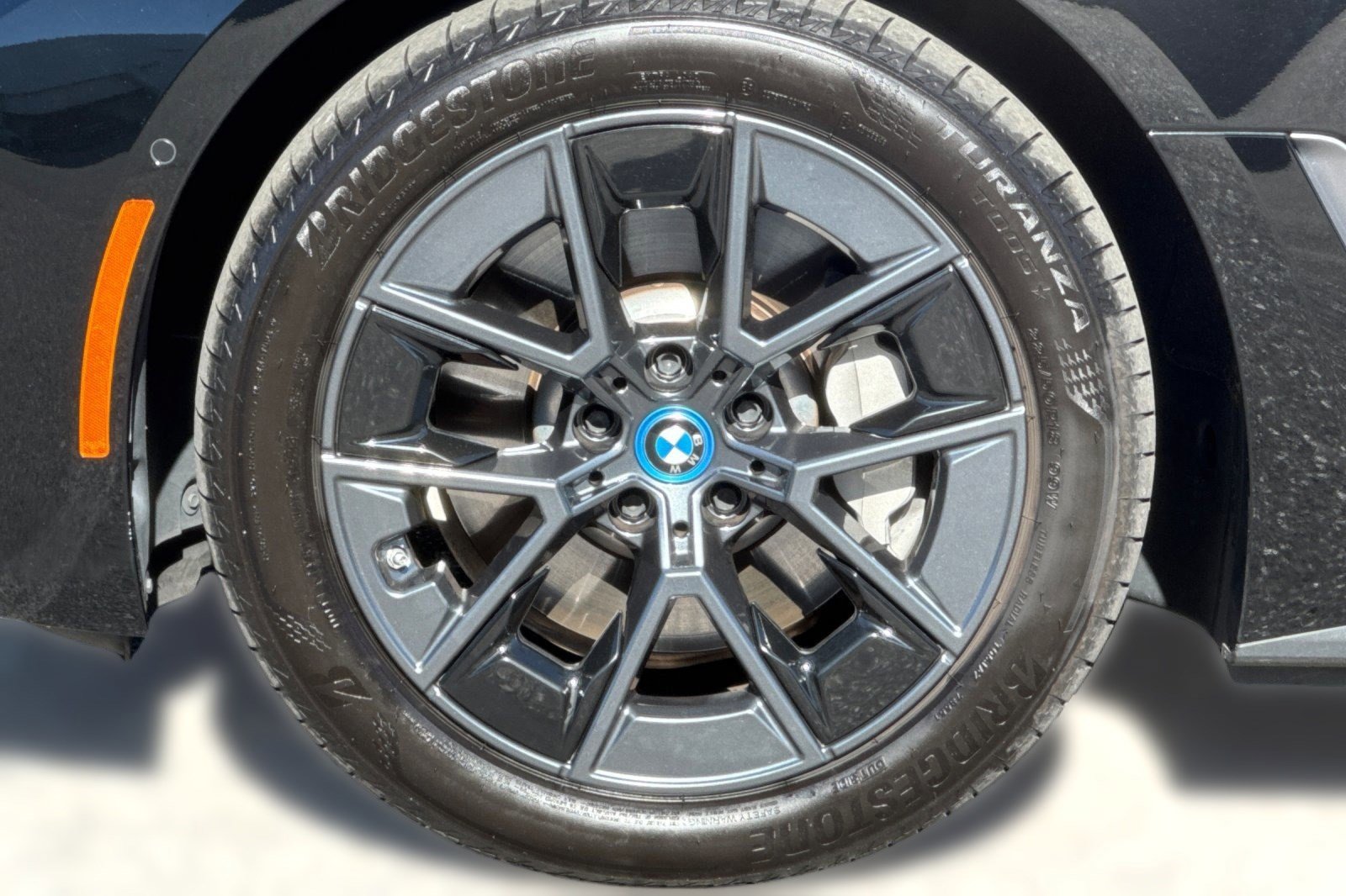 Certified 2023 BMW i4 eDrive35 RWD image 11