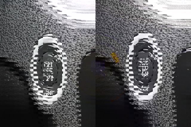 Used 2013 Dodge Charger SE image 14