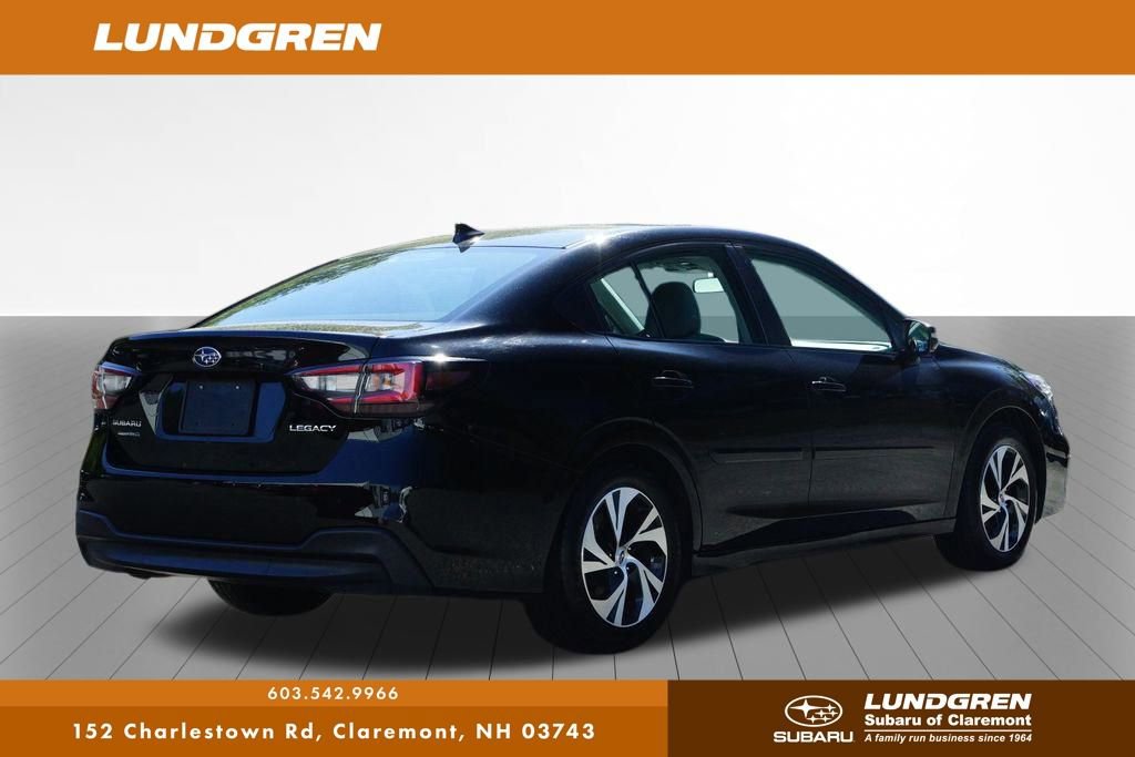 New 2025 Subaru Outback Premium image 3
