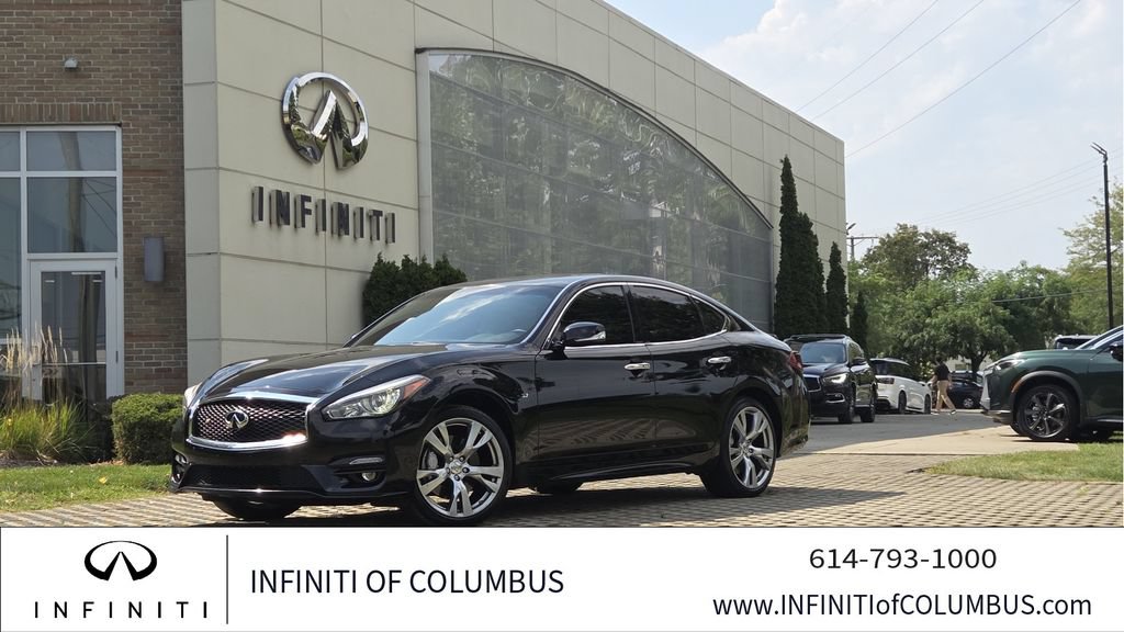 Used 2017 INFINITI Q70 3.7 w/ Sport Package
