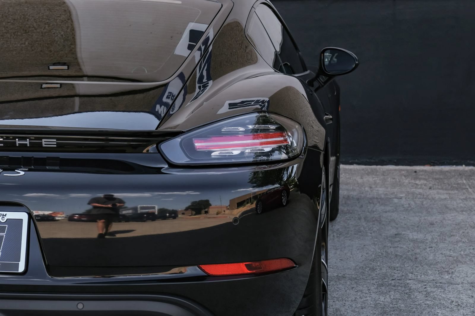 Used 2019 Porsche 718 Cayman S RWD image 39