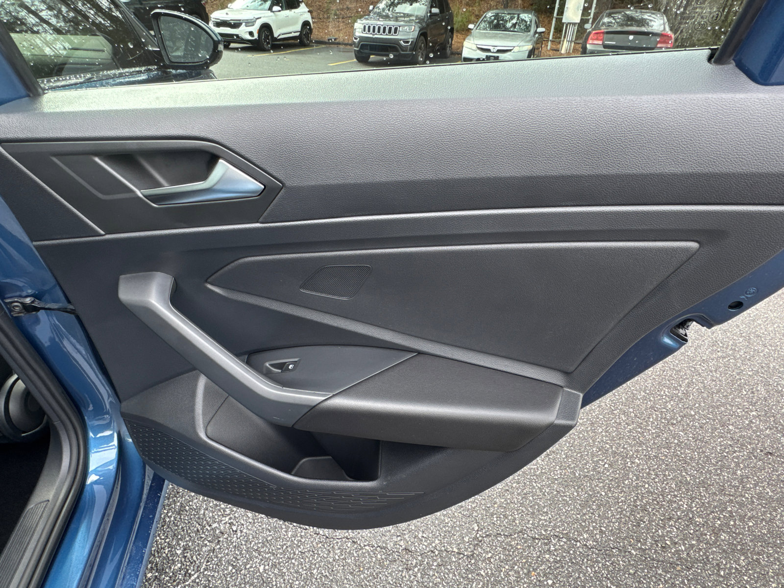 Used 2019 Volkswagen Jetta SEL Premium image 16