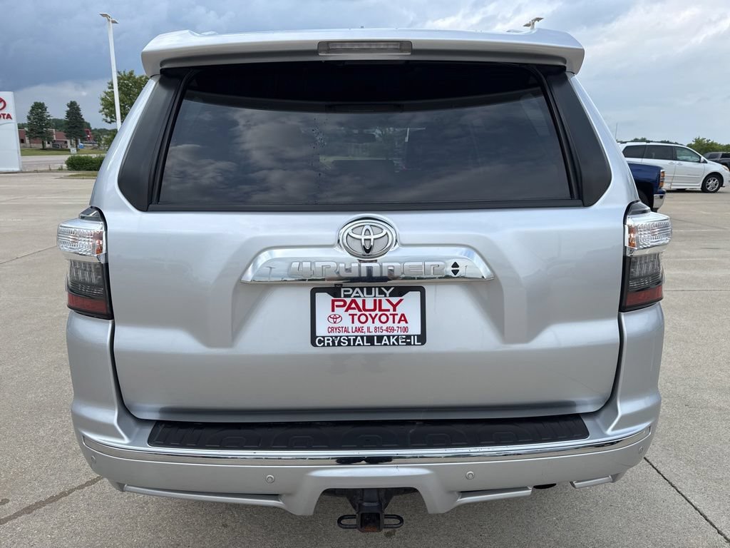 Used 2014 Toyota 4Runner Limited AWD/4WD image 4
